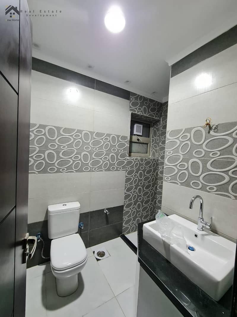 7 WhatsApp Image 2025-10-19 at 13.38. 28_b3c58518. jpg