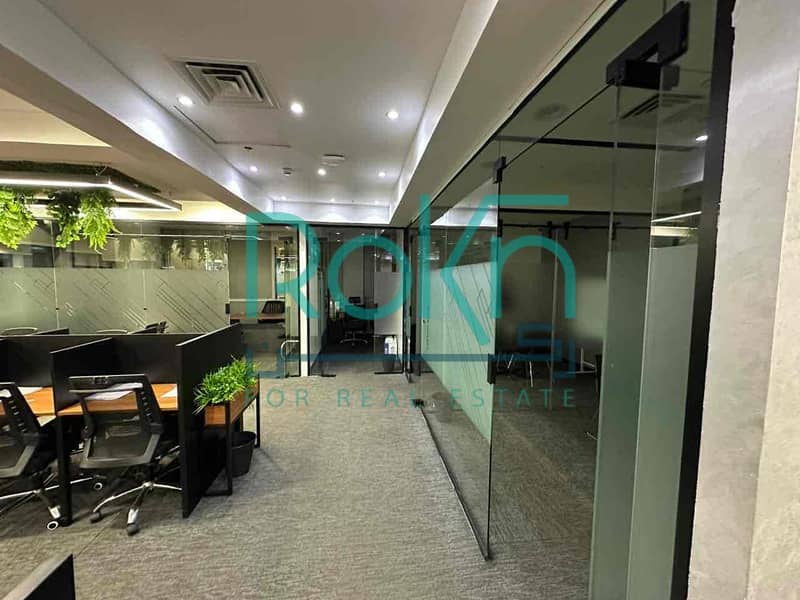 4 fe0b7cf4-23d5-421b-b252-88d10fabff45. jpg