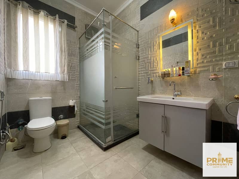 5 WhatsApp Image 2025-12-07 at 16.46. 32_c11f0ea6. jpg