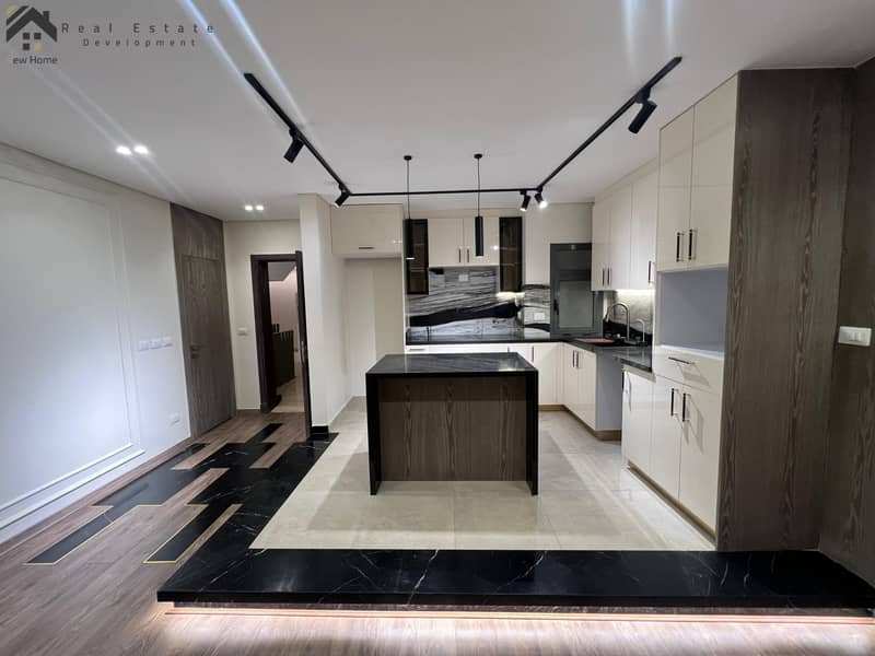 3 WhatsApp Image 2025-10-19 at 14.44. 42_329adce5. jpg