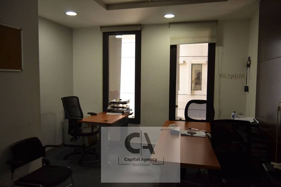 4 badbc748-380d-4419-b450-ac8301516ebb. jpg