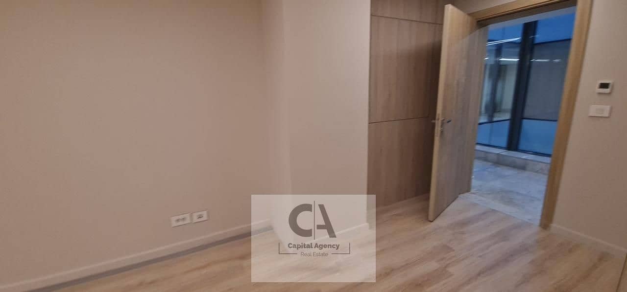 5 afd468f6-3f16-480f-9829-2af53686f6c6. jpg