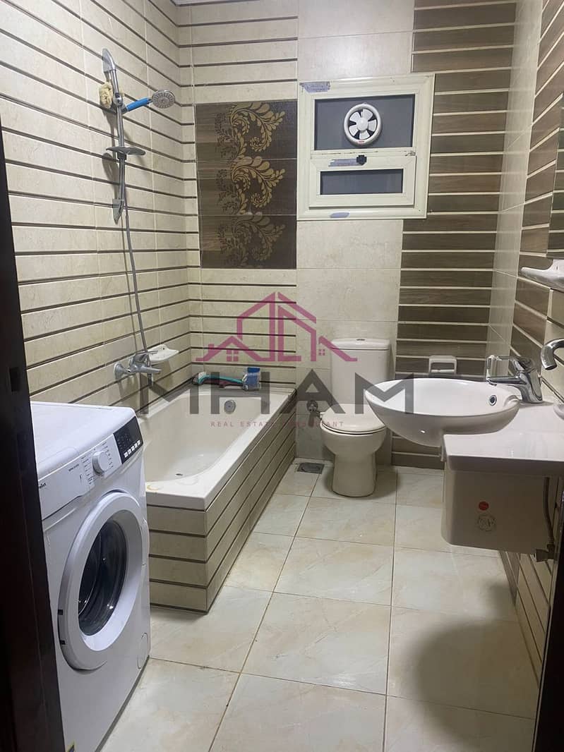 12 photo_5920244502507490270_y. jpg