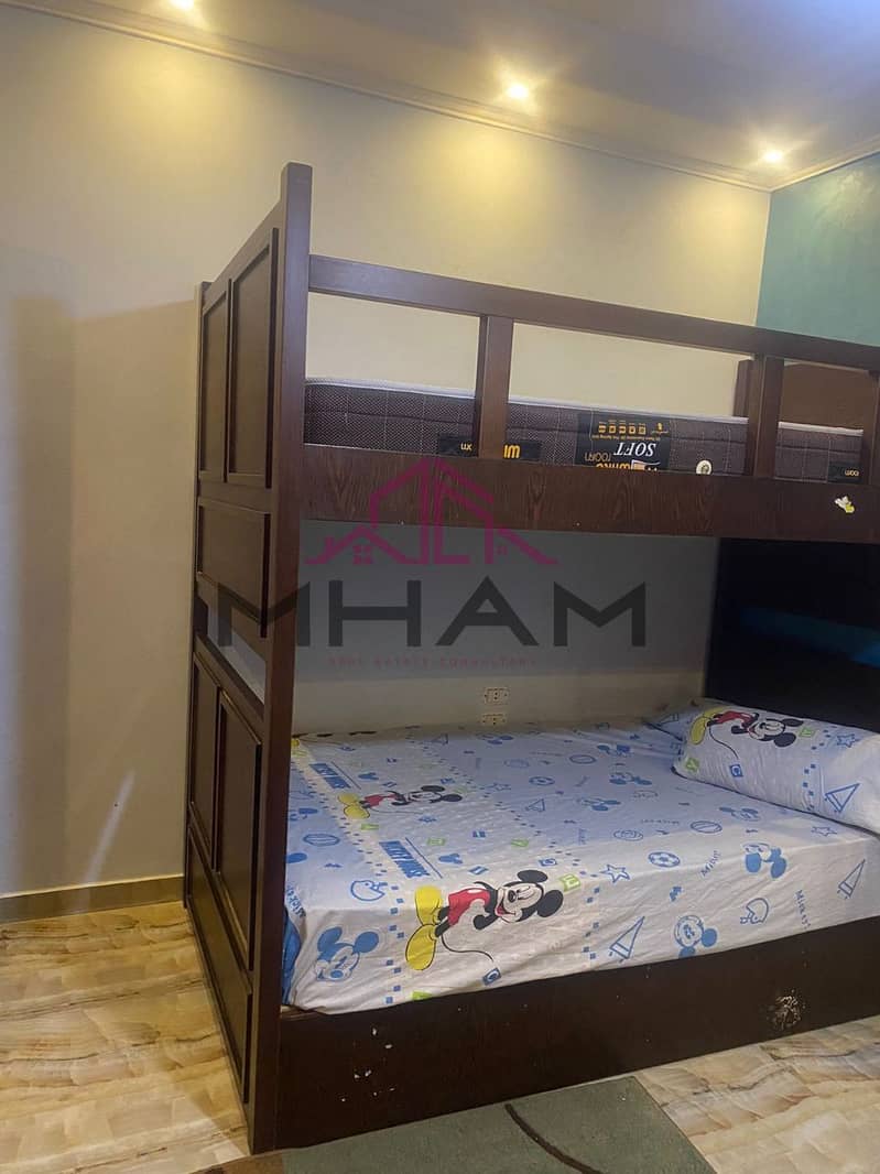 13 photo_5920244502507490272_y. jpg