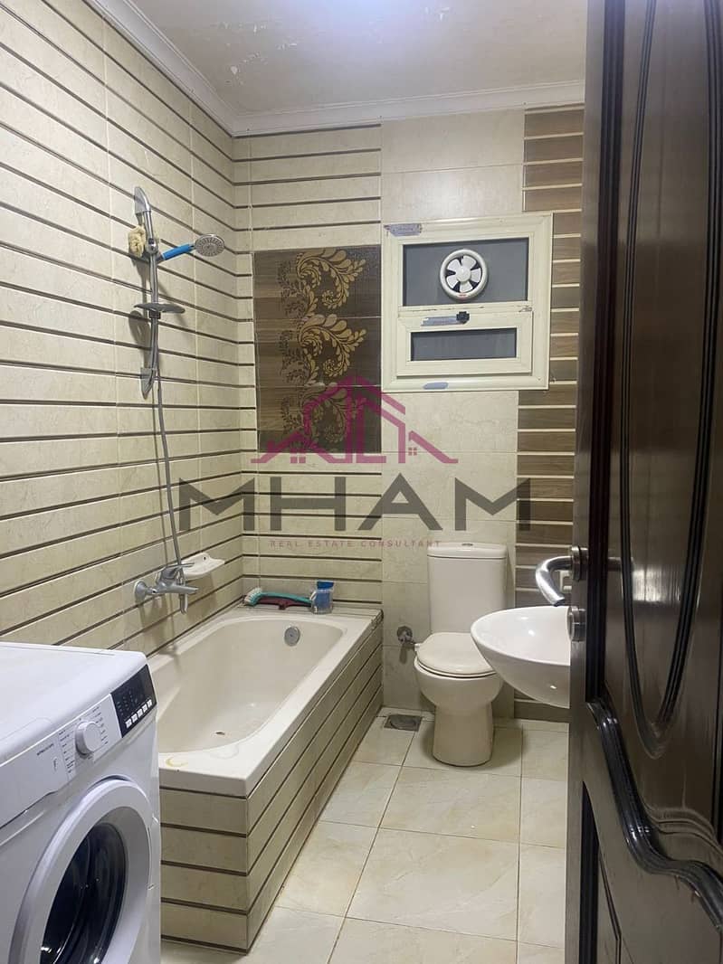 16 photo_5920244502507490275_y. jpg