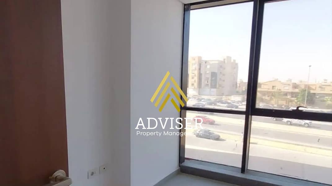 6 ready to move clinic finished عيادة متشطبة استلام فوري  (4). jpg
