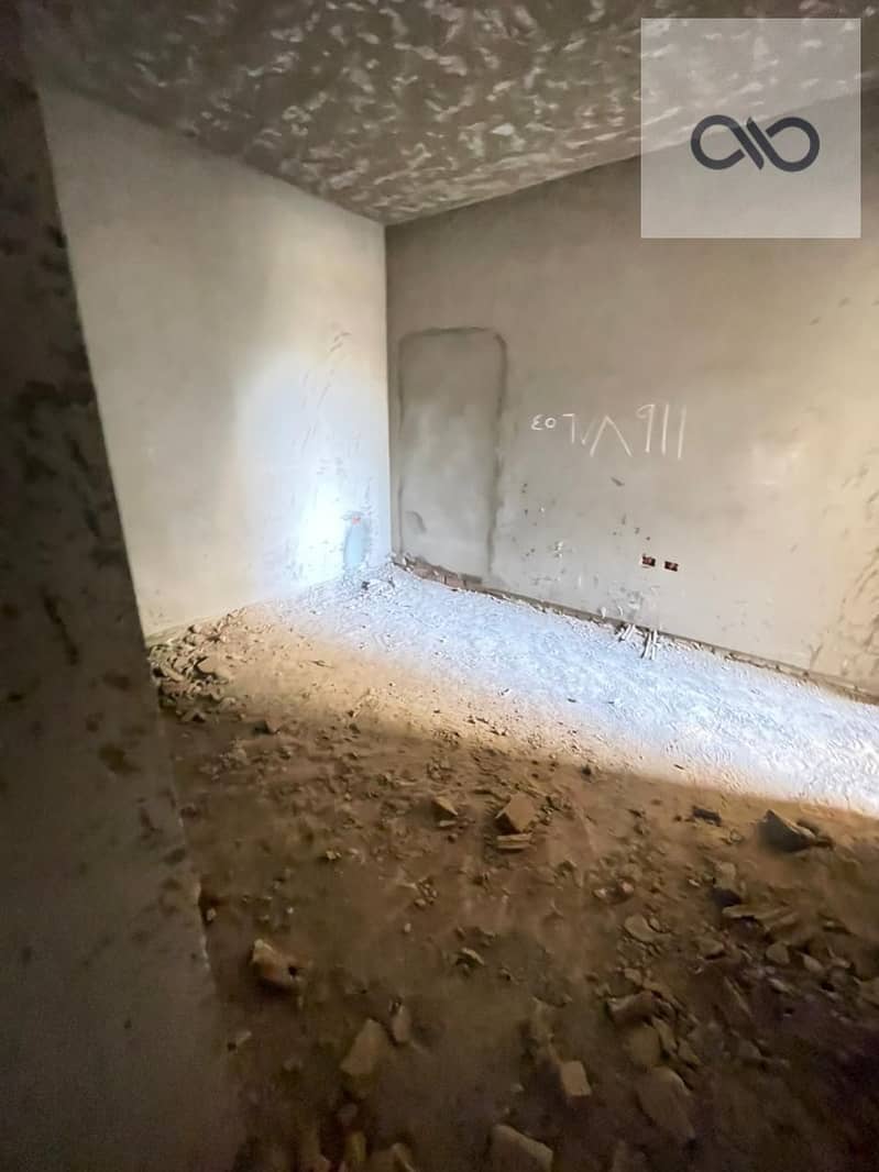 6 WhatsApp Image 2025-12-20 at 4.52. 10 PM (2). jpeg