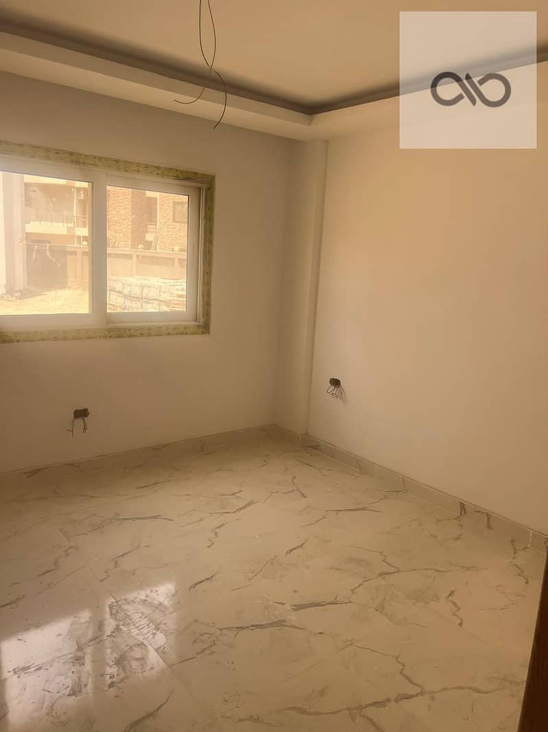 4 WhatsApp Image 2025-12-17 at 5.54. 13 PM (3). jpeg