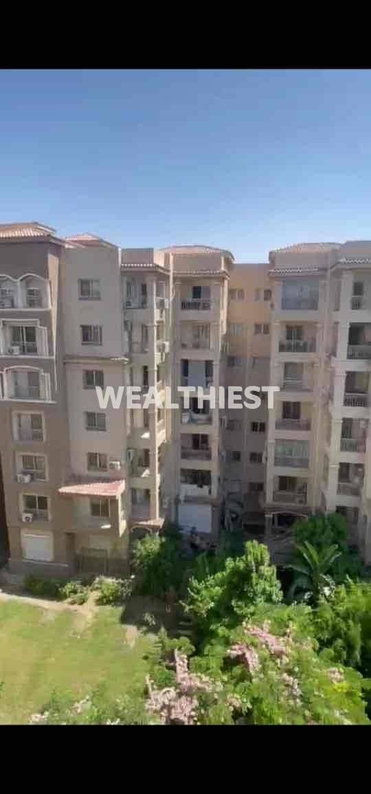 2 d6113c6b-ffd8-47b6-9d6f-3bf7661dbc71. jpg