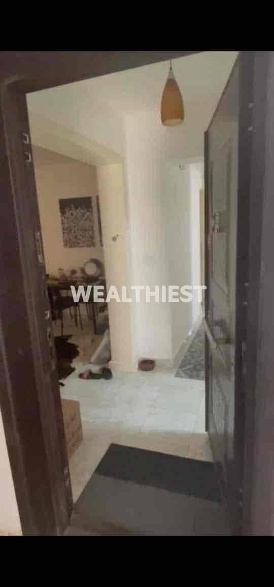 6 551f5bd9-84d3-42a0-a330-7f1798a13d3a. jpg