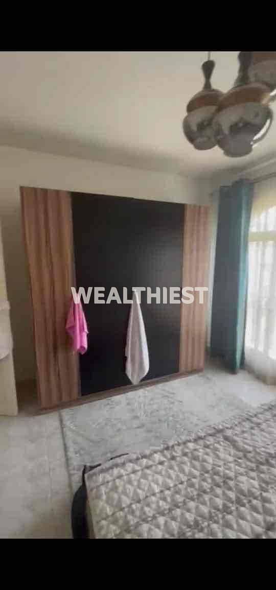 13 ebe27abb-c6e2-4676-837a-38424431f498. jpg