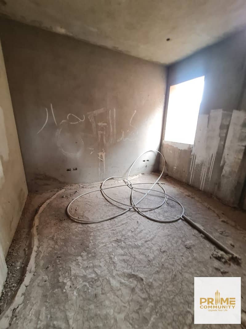 8 WhatsApp Image 2025-09-04 at 16.19. 08_1861a7df. jpg