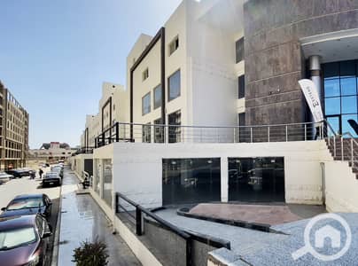 Pharmacy for Rent in 6th of October, Giza - 1-3. jpg