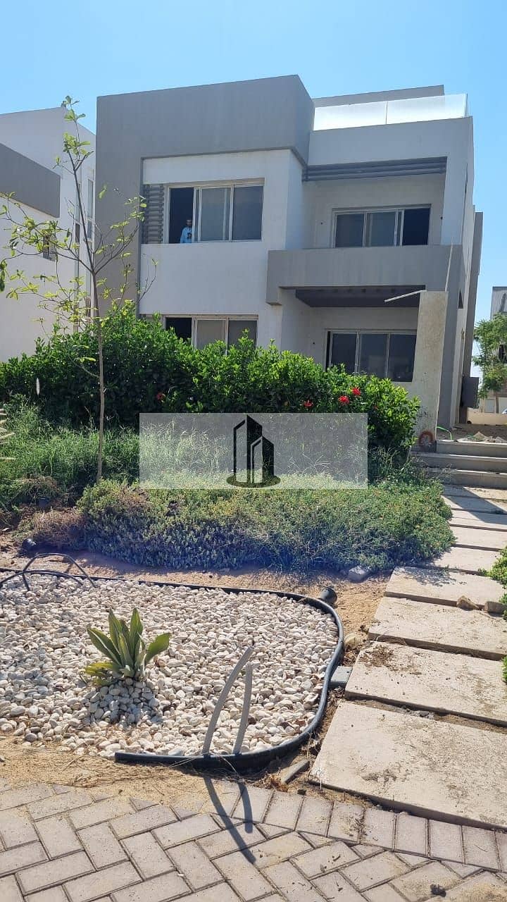 5 WhatsApp Image 2025-12-18 at 3.39. 26 PM (2). jpeg