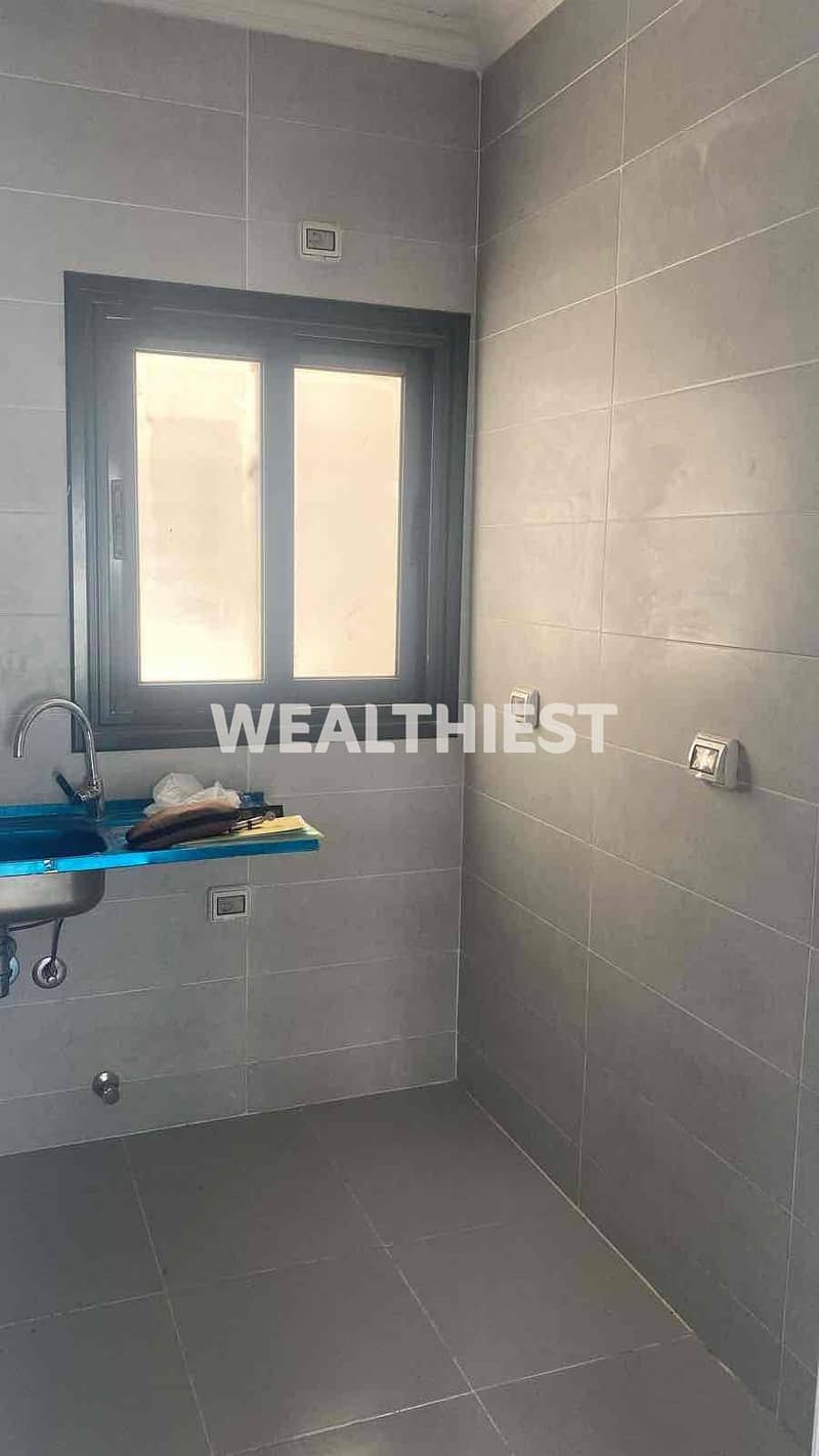 30 e4e63821-0592-4704-808a-a1a4238d806c. jpg