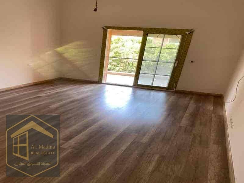 7 f5ff94f7-ed34-4339-8cab-3c1530c38080. jpg