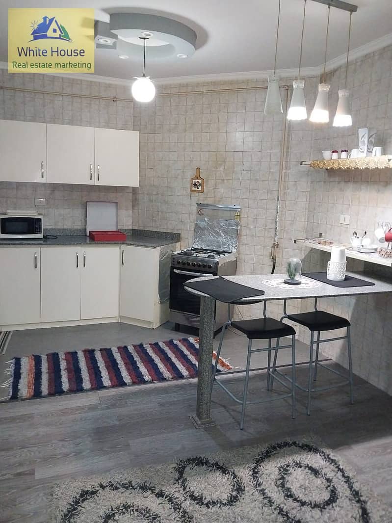 8 48638bfb-fc29-460b-a886-09cdc4a9e66e. jpg