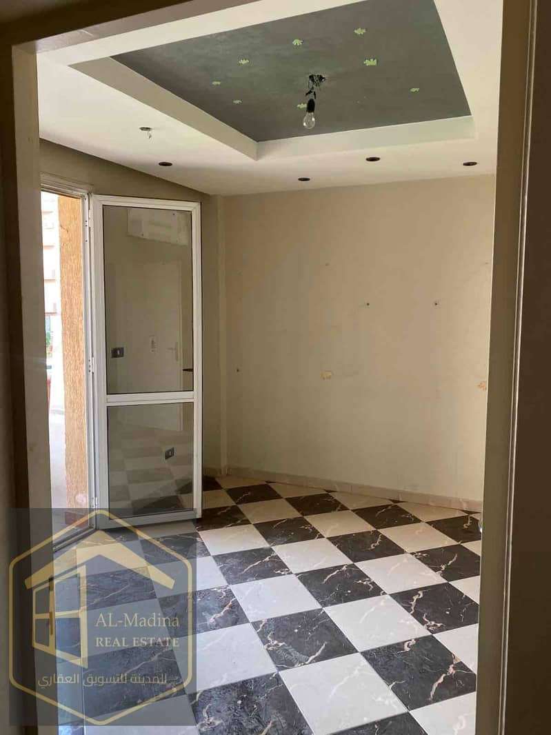 5 b190d541-4aba-4482-95e6-cbda3d826e2e. jpg