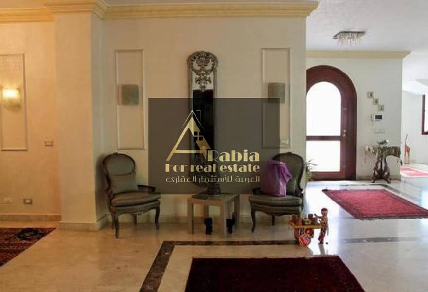 4 6c8688c6-7f8c-4c6f-bc4d-802f38ebb38f. jpg