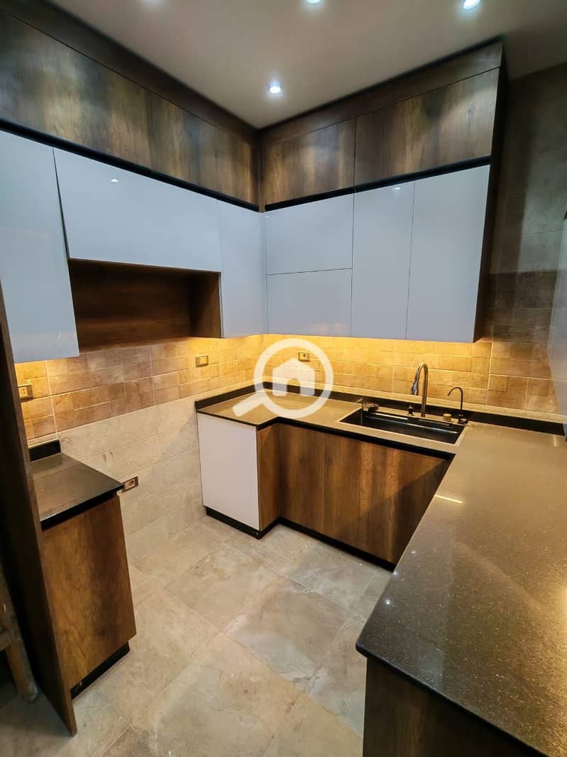 2 WhatsApp Image 2025-10-06 at 10.41. 44 AM. jpeg