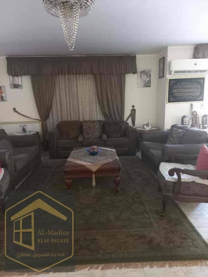 9 33327ccb-35dd-4c6f-bb33-5210d30145e4. jpg