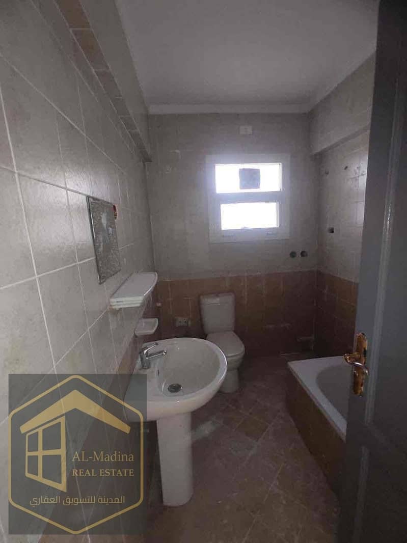 11 a9d023f0-fb94-4963-8799-b91472442859. jpg