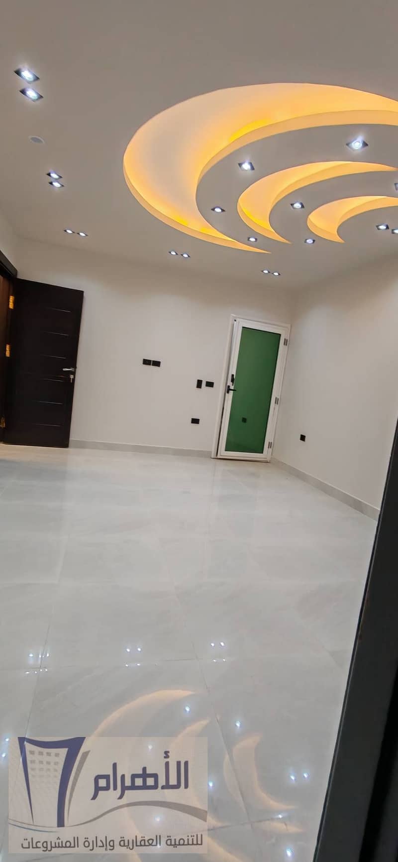 13 598868741_1169426608668872_7491106870253306859_n. jpg