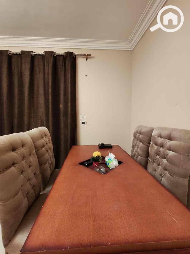 7 013695ec-ad53-4f82-9fe0-c2935a47e69a. jpg