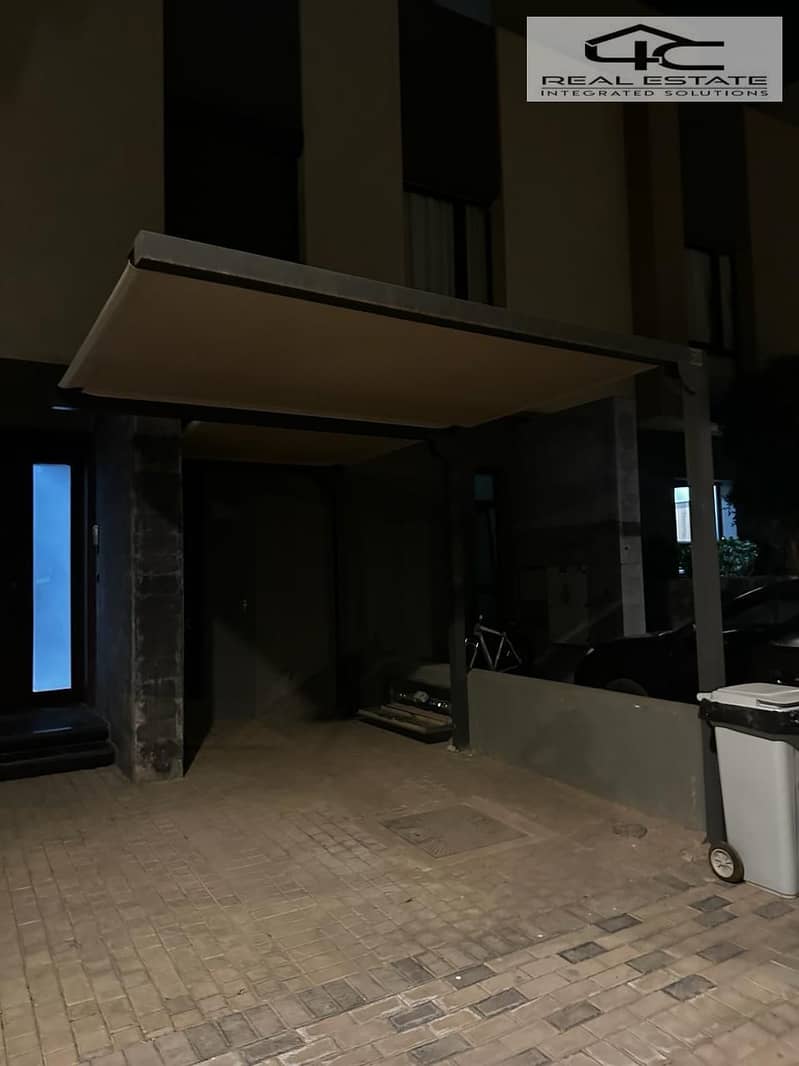 7 WhatsApp Image 2025-12-18 at 16.00. 58. jpeg