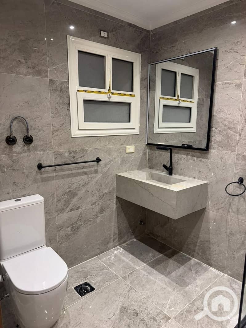 5 WhatsApp Image 2025-12-20 at 2.36. 07 PM. jpeg