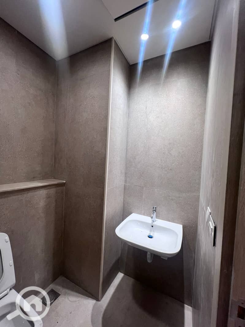 8 WhatsApp Image 2025-12-20 at 8.43. 51 PM. jpeg