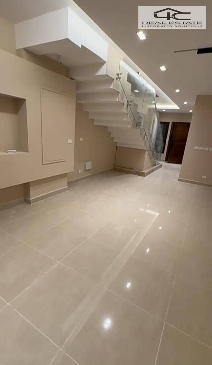 8 WhatsApp Image 2025-12-20 at 5.09. 25 PM (1). jpeg