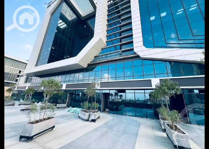 2 c02097b0-73f2-4488-b900-1bc1f42ccc55. jpeg