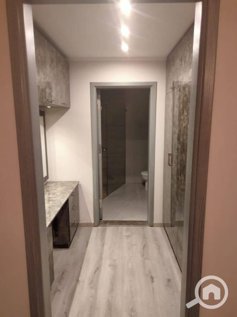 6 WhatsApp Image 2025-12-19 at 23.03. 43_ea7b3128. jpg