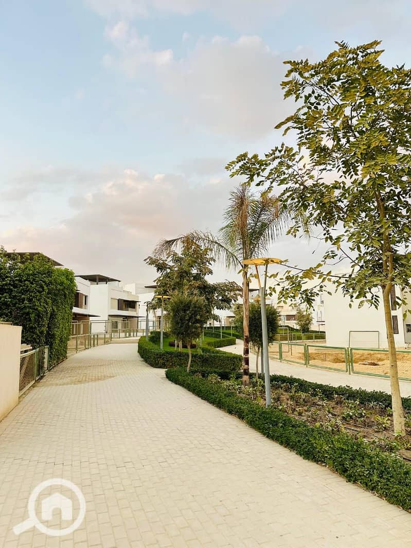 2 WhatsApp Image 2025-12-20 at 10.22. 41 PM (2). jpeg