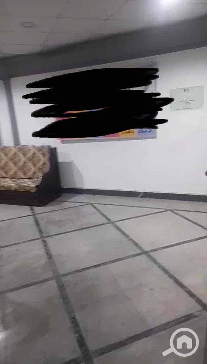 4 9bceaf8c-eabe-464b-8340-939c0527a404. jpg