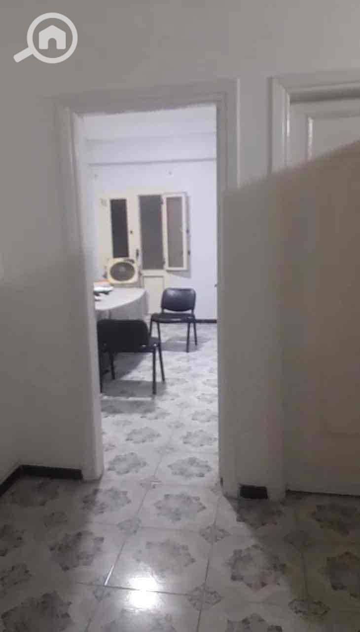 7 480c772c-eb47-4b02-9d94-50fca90a537e. jpg