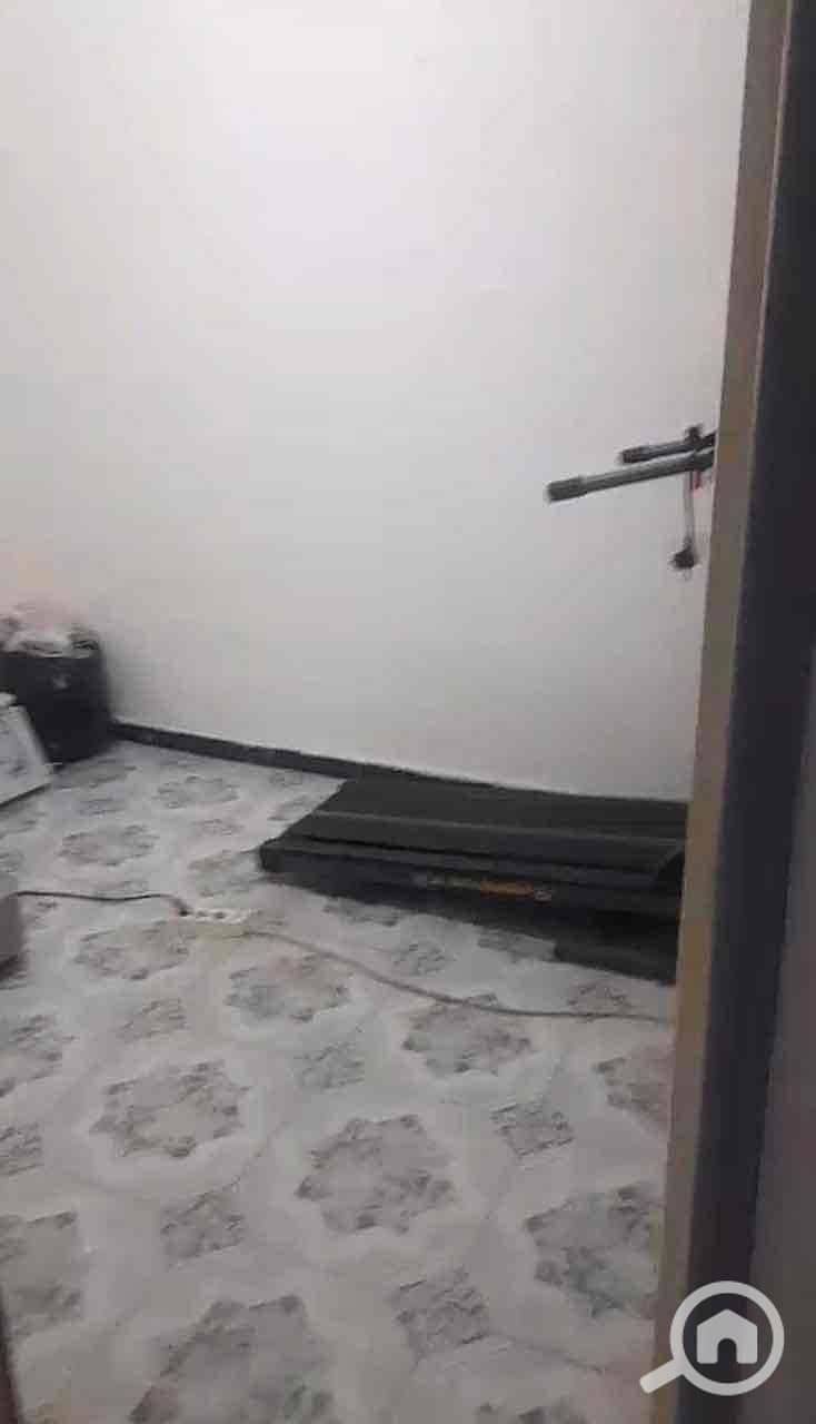 9 6e2ed181-846f-4f30-9805-1b8e4f49a6f4. jpg