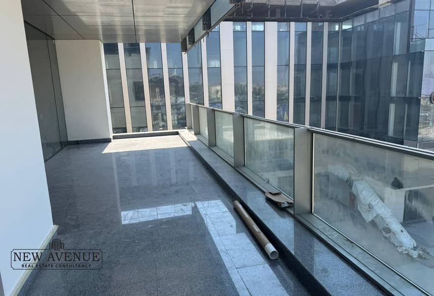 2 0549274f-c669-4991-9301-cc35172d3842. jpg