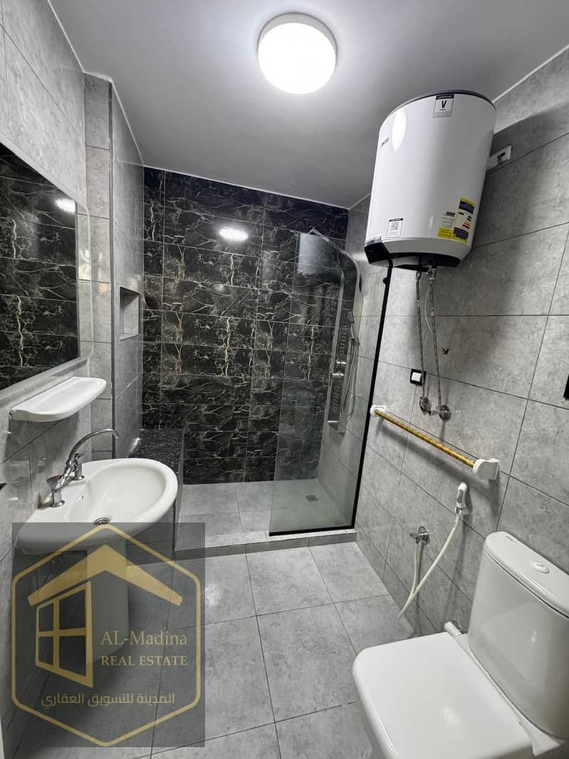 12 WhatsApp Image 2025-12-20 at 20.38. 25 (1). jpeg