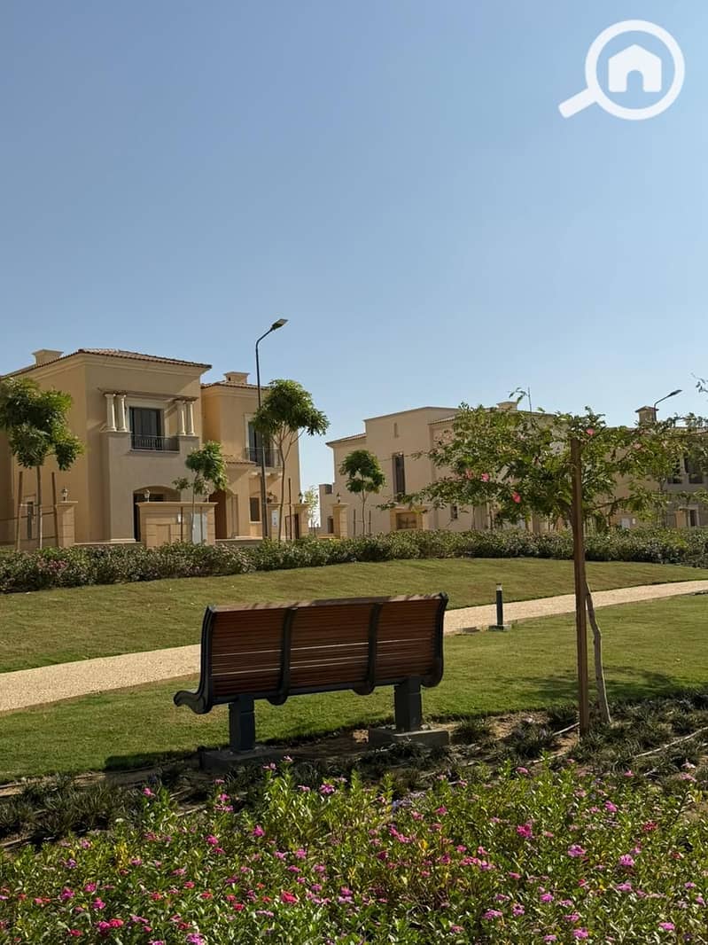 3 2073dd61-9f1e-44ea-8f75-eb81ee8fd41a. jpg