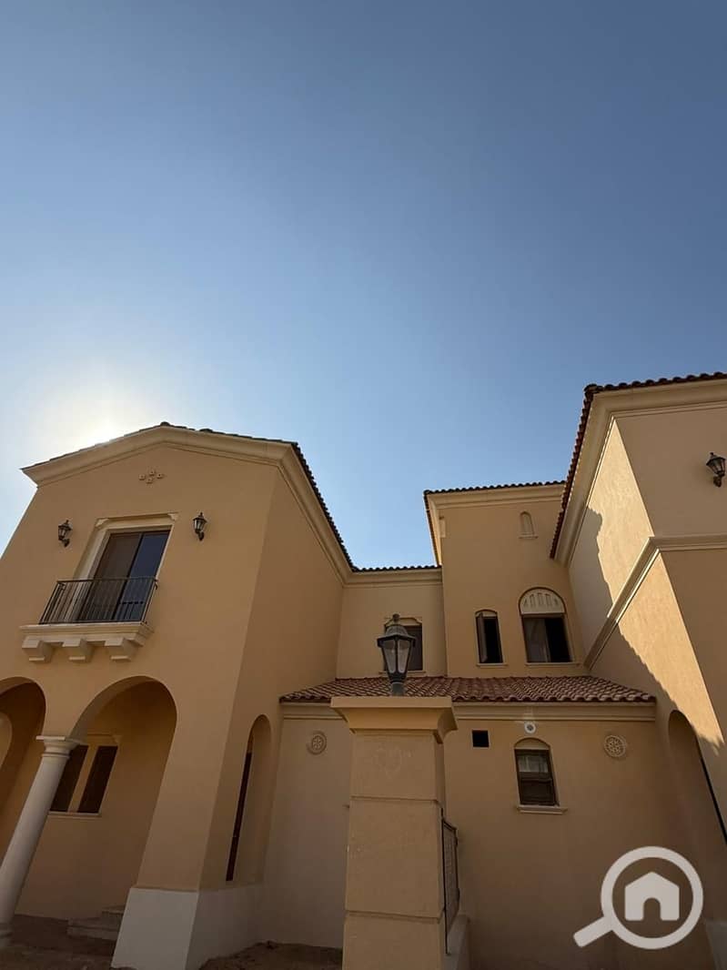 2 bca9044d-3dc0-4ab2-bfc7-5dcf3553cf88. jpg