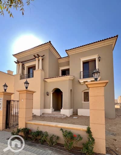 4 Bedroom Villa for Sale in New Cairo, Cairo - 3cd28286-b8b2-44ed-b956-d14ae871831a. jpg