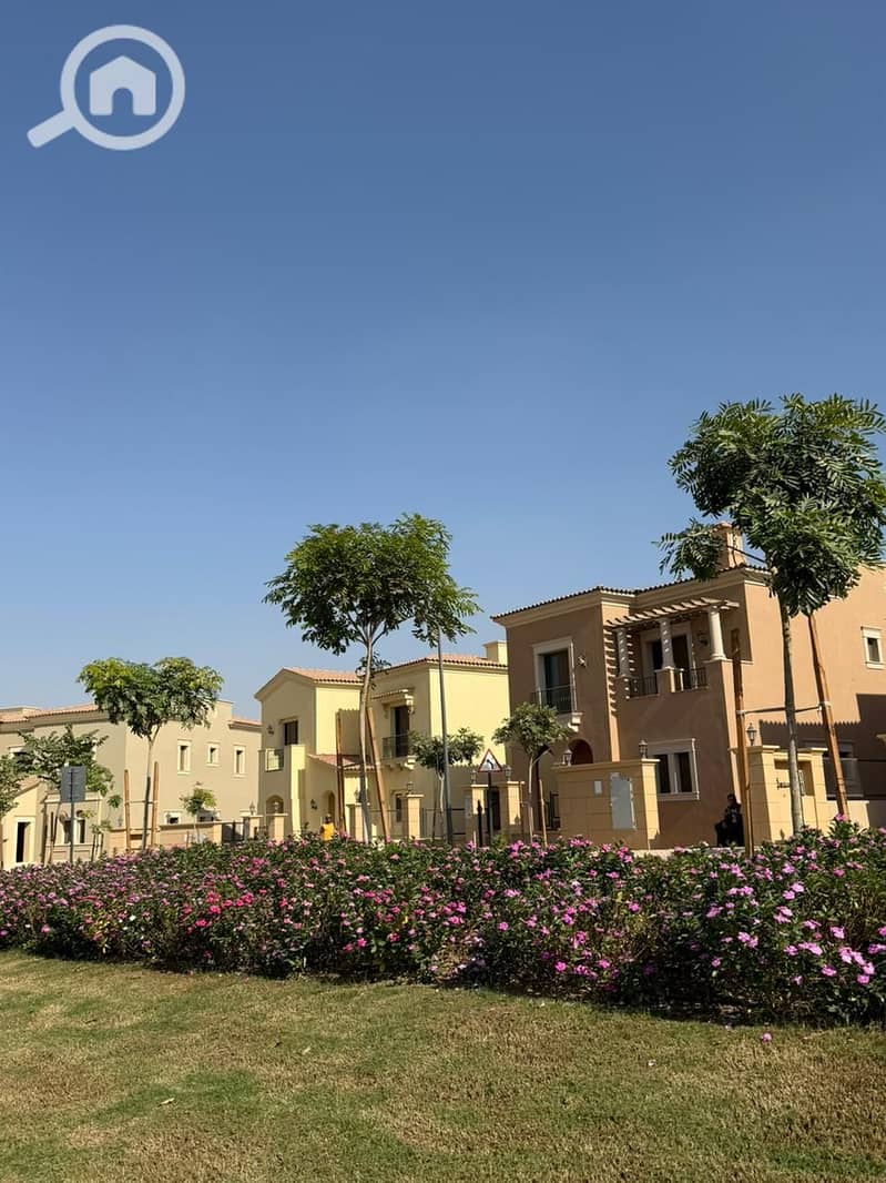 4 9f08cd72-d4ab-4055-8ea1-c1f26a1107ff. jpg