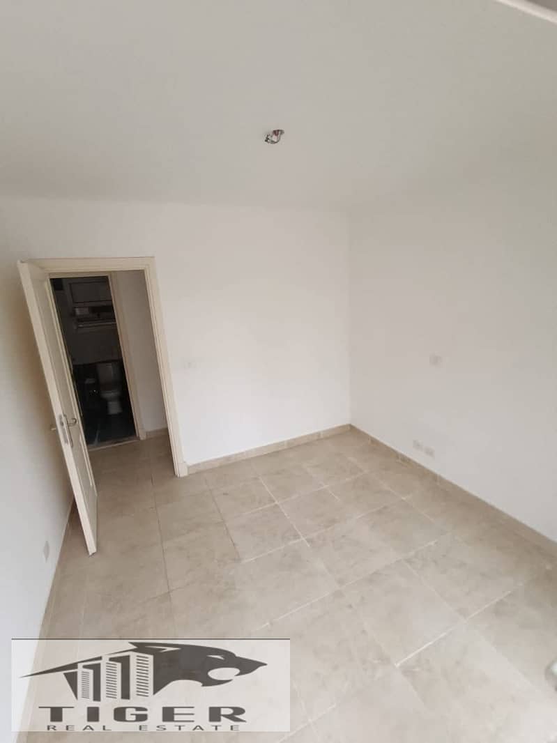 6 WhatsApp Image 2025-12-18 at 9.48. 12 PM. jpeg