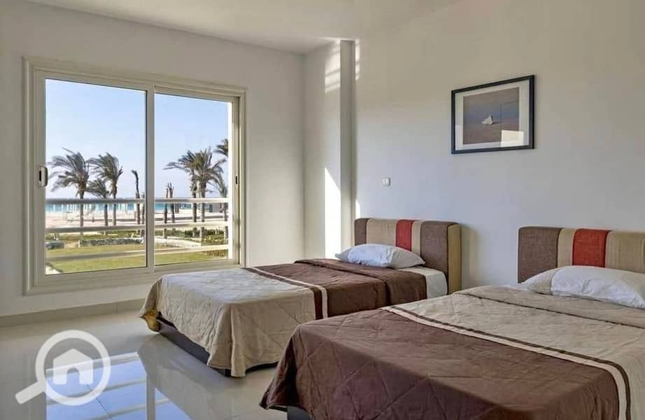 6 481461085_3498406840464050_7706673078889448244_n. jpg