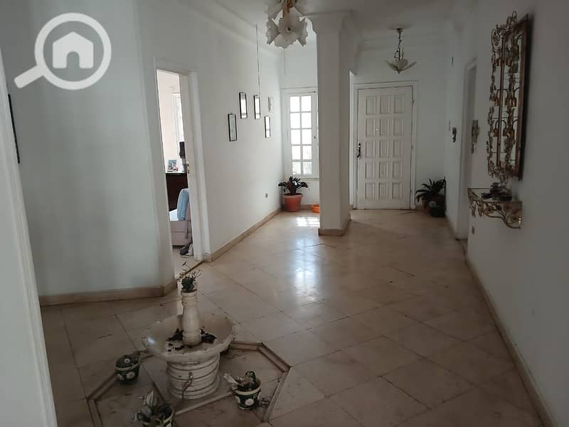 2 WhatsApp Image 2025-12-18 at 14.39. 38_f05f8c1c. jpg