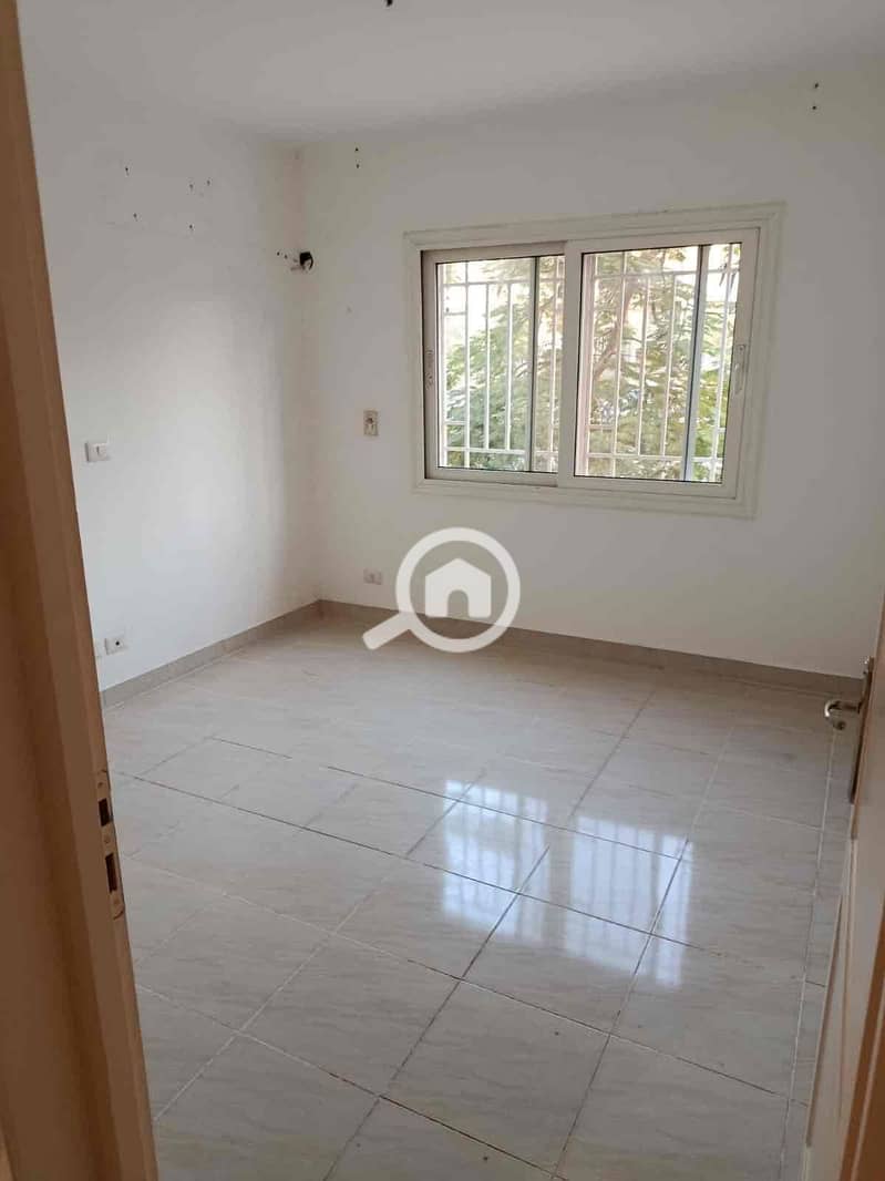 11 5e7eb624-3229-4c59-b340-e8f6cdfc6180. jpg