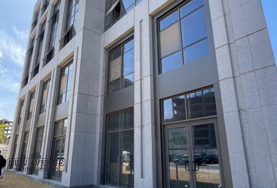 2 c949f005-a9d1-44a7-a5b2-d43aa178831b. jpg