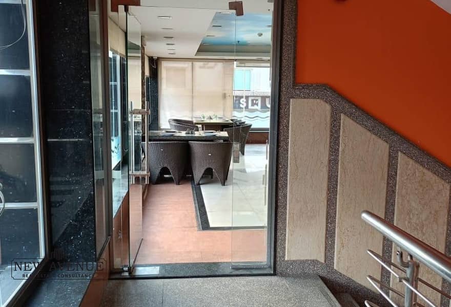 9 2527ef22-8de6-474e-8edf-98bbc0e99d4f. jpg